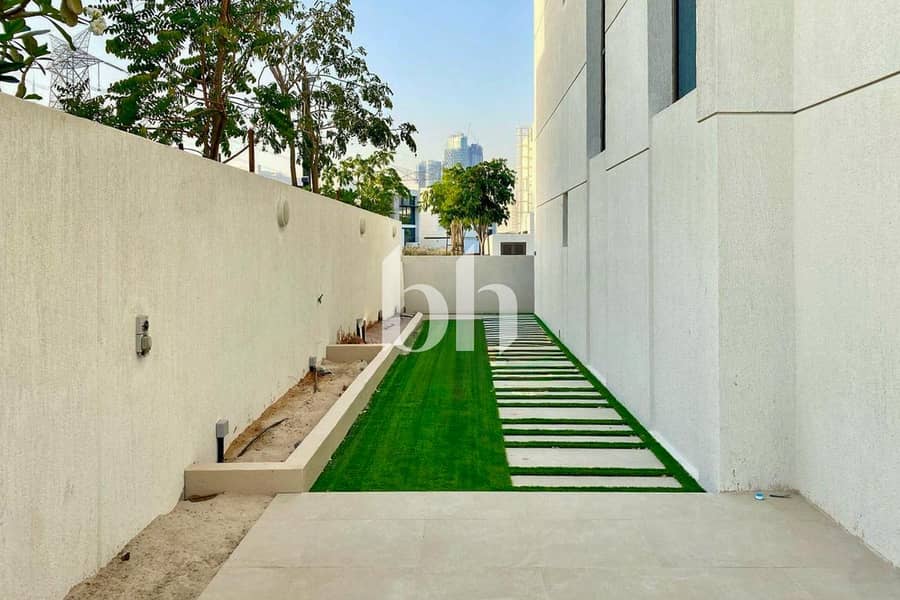 Prime location | Exclusive | Contemporary - Image 3