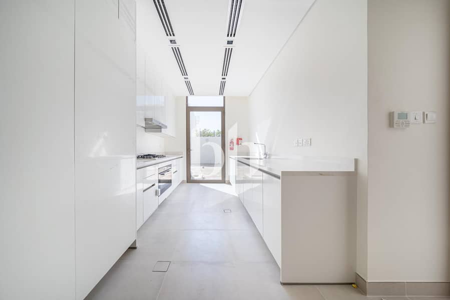 Prime location | Exclusive | Contemporary - Image 16