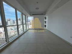 شقة في شارع حمدان 2 غرف 90000 درهم - 14930314