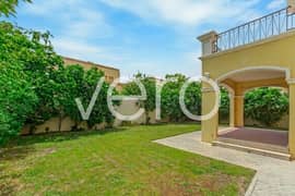 فیلا في الحي 8،جميرا بارك 3 غرف 330000 درهم - 14870510