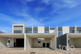 3 Bedroom Park and Pool Backing Townhouse