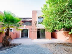 فیلا في قرية القرم،ربدان 5 غرف 4900000 درهم - 14932406