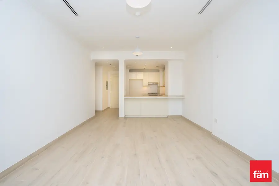 Apartment in Dubai - View 4