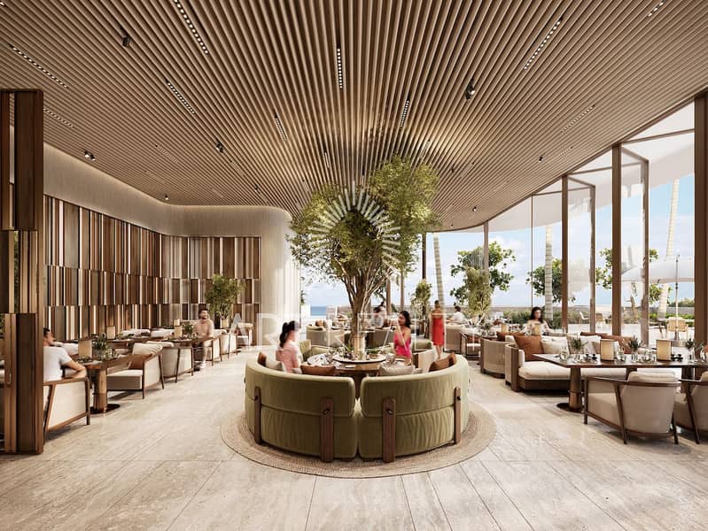 32 Beach Club. JPG