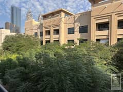 3BHK | MID FLOOR | PARK VIEW | MOVE IN END JUN