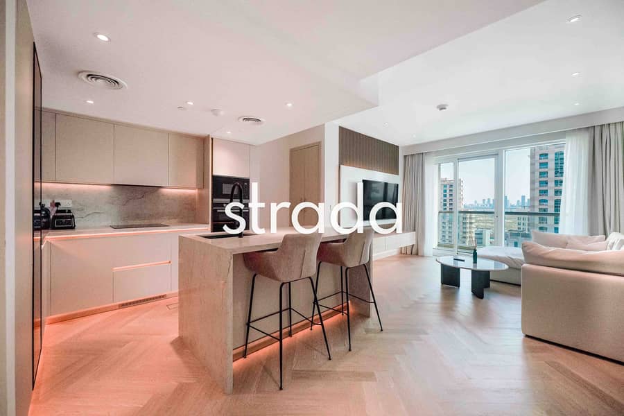 Fully Renovated | Vacant | Golf & Lake Views Fully Renovated | Vacant | Golf & Lake Views