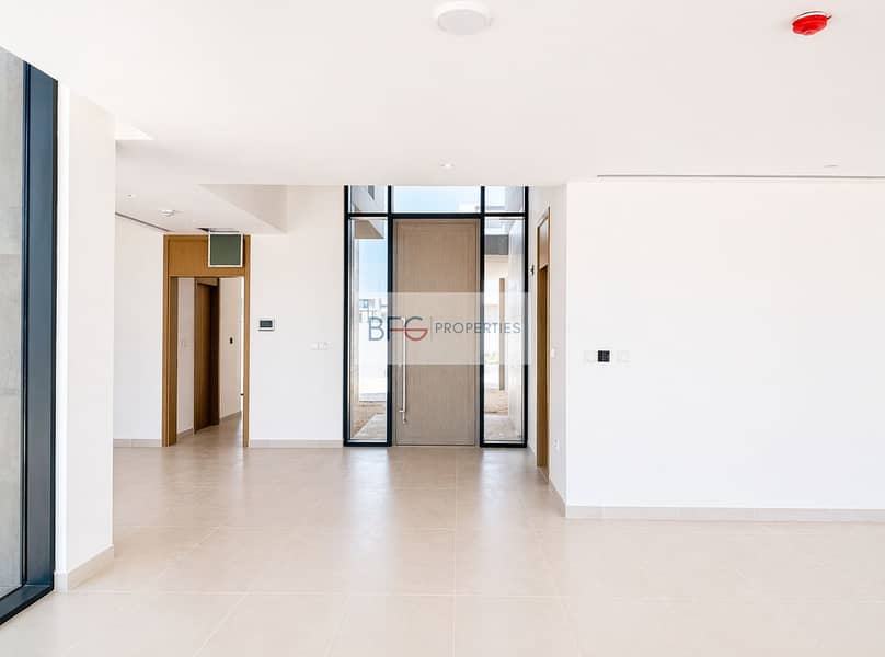 3 Hall Way. png