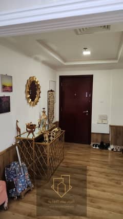 موقع ممتاز | استثمار مضمون | سعر رائع | إطلالة مفتوحة علي الخور واطلاله على المدينه