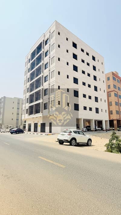 10+ Schlafzimmer Building zum zum Verkauf in Al Jurf, Ajman - WhatsApp Image 2026-04-22 at 12.05. 02 PM (1). jpeg