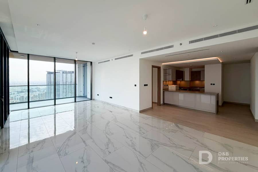 LUXURIOUS UNIT | BURJ VIEW | STUDY | PHPP LUXURIOUS UNIT | BURJ VIEW | STUDY | PHPP