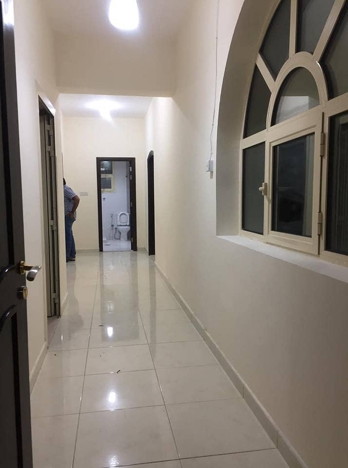 CLASSIC SPECIOUS 3BHK IN NEAT AND CLEAN VILLA AT MBZ 75K
