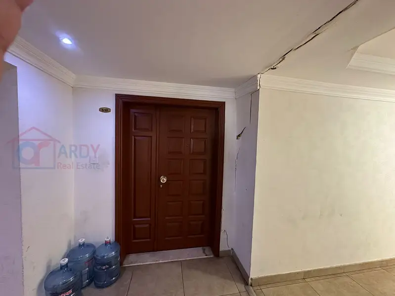 Available Spacious 2 bed in Mankhool area near Spinneys