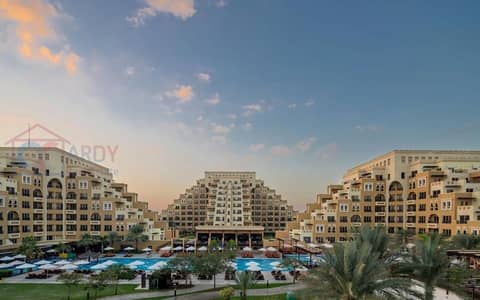 فلیٹ 1 غرفة نوم للبيع في جزيرة المرجان، رأس الخيمة - شقة في بناية كهرمان،باب البحر،جزيرة المرجان 1 غرفة 1600000 درهم - 7325571