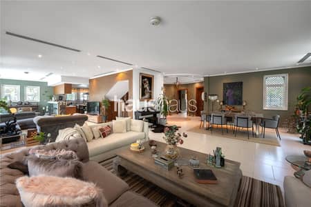 5 Bedroom Villa for Sale in Jumeirah Park, Dubai - Exclusive | VOT | Close to Park 5 Bedroom Villa for Sale in Jumeirah Park, Dubai - Exclusive | VOT | Close to Park