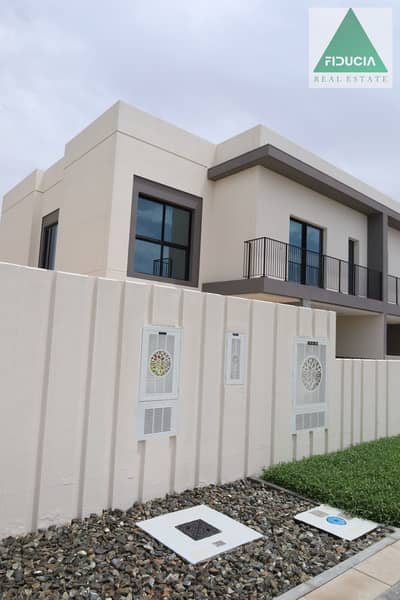 4 Schlafzimmer Villa zum zur Miete in Yas Island, Abu Dhabi - WhatsApp Image 2026-04-23 at 08.23. 53 (30). jpeg 4 Schlafzimmer Villa zum zur Miete in Yas Island, Abu Dhabi - WhatsApp Image 2026-04-23 at 08.23. 53 (30). jpeg