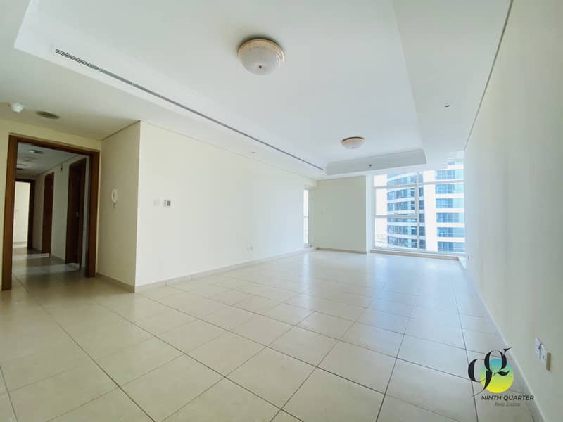 Spacious layout I Vacant March 2020 I Close to Metro Spacious layout I Vacant March 2020 I Close to Metro