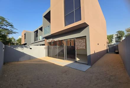 3 Bedroom Townhouse for Rent in Tilal City, Sharjah - WhatsApp Image 2026-04-23 at 11.13. 24. jpeg 3 Bedroom Townhouse for Rent in Tilal City, Sharjah - WhatsApp Image 2026-04-23 at 11.13. 24. jpeg