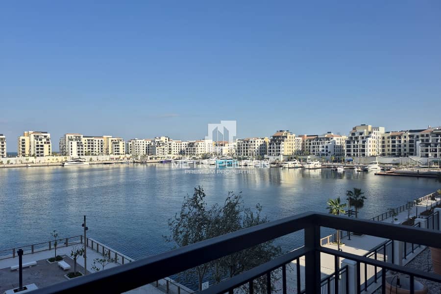Burj Khalifa and Sea View | Brand New | Spacious Burj Khalifa and Sea View | Brand New | Spacious