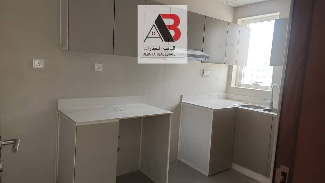 11 Kitchen 1. jpeg