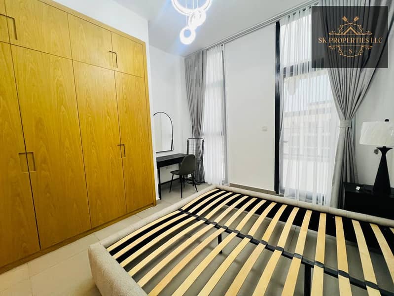 10 1000008007. jpg