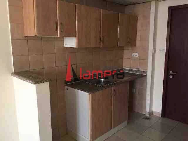 8 studio-apartment-to-rent-s2-id4736507. jpeg
