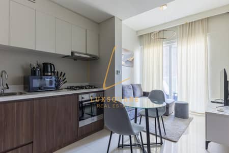1 Bedroom Flat for Sale in Business Bay, Dubai - Furnished | Ready To Move | Canal and Water View