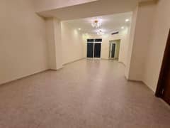 بالقرب من مردف سيتي سنتر | جميع الجنسيات | واسع