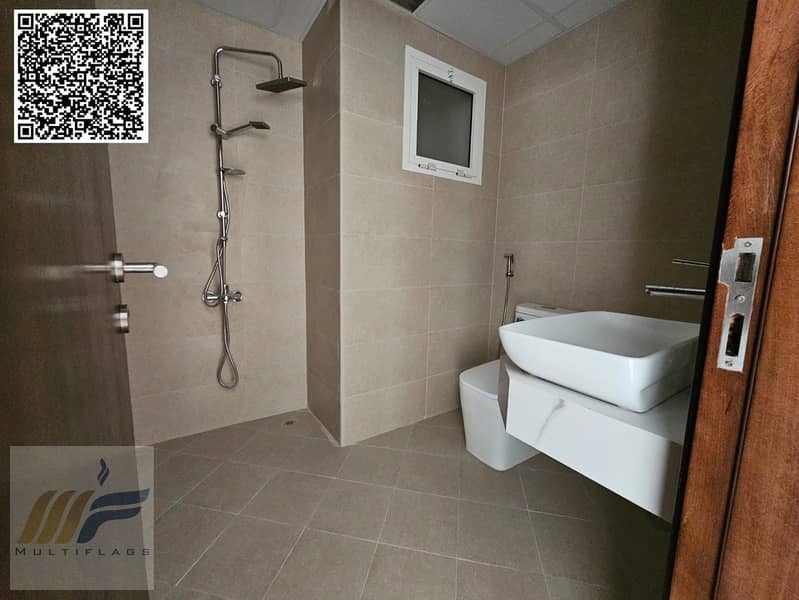 6 3f110d57-ef81-4a90-80ff-dba21611f0eb. jpg