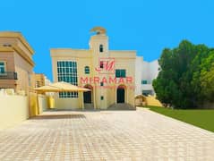 فیلا في مدينة محمد بن زايد 5 غرف 169900 درهم - 14948437