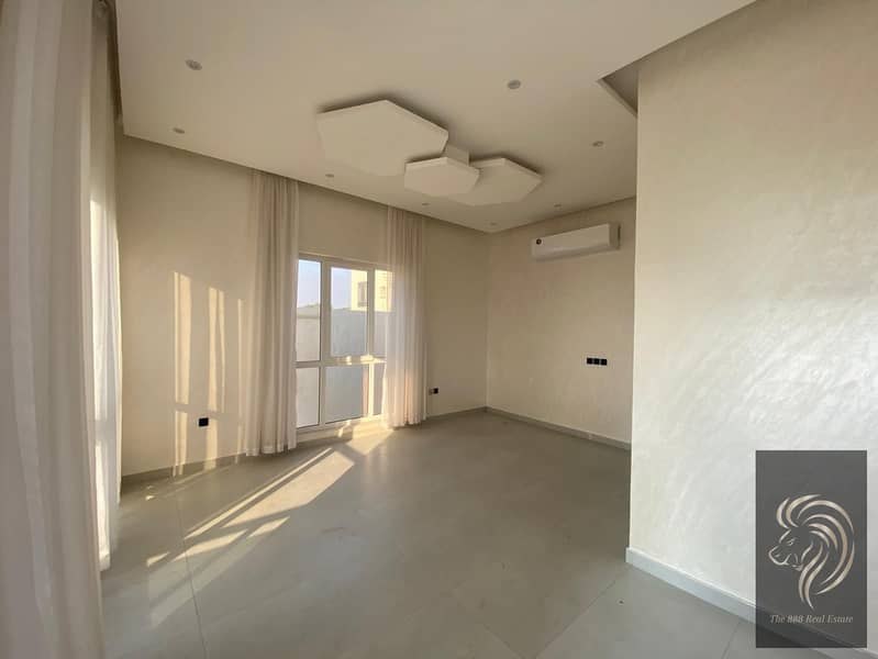 5 BEDROOM LUXURY VILLA FOR RENT IN AL HELIO - View 6