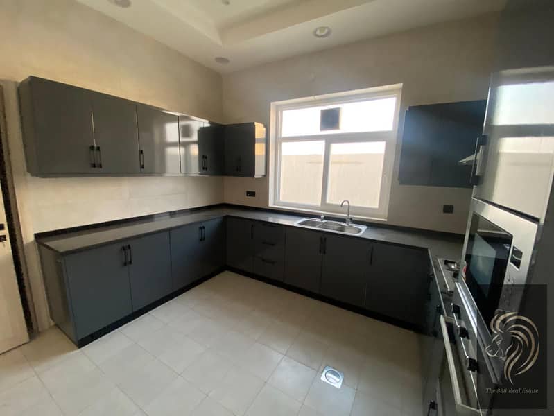 5 BEDROOM LUXURY VILLA FOR RENT IN AL HELIO - More