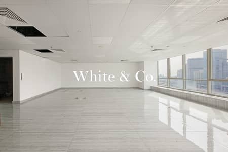 Office for Sale in Jumeirah Lake Towers (JLT), Dubai - Vacant Now | Marina View | Close to Metro
