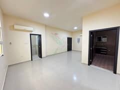 شقة في الدفينة،عشارج 2 غرف 48000 درهم - 14948881