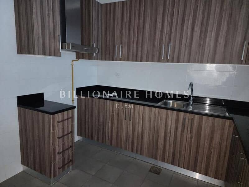 8 WhatsApp Image 2026-04-23 at 12.32. 11 (3). jpeg