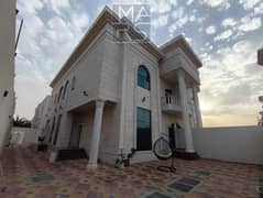 فيلا فسيحة للإيجار في مجمع نسما السكني، تضم 5 غرف نوم