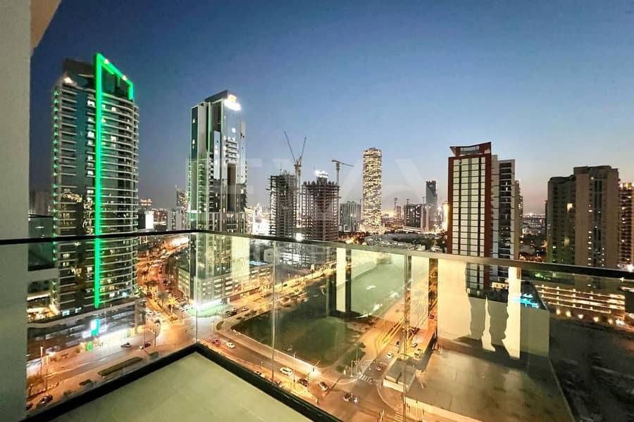 COMMUNITY VIEW | SPACIOUS BALCONY | MODERN COMMUNITY VIEW | SPACIOUS BALCONY | MODERN