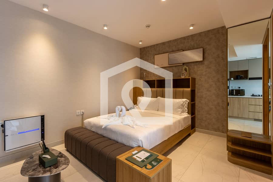 Wellness Studio | Balcony | Pool & Views - Image 6