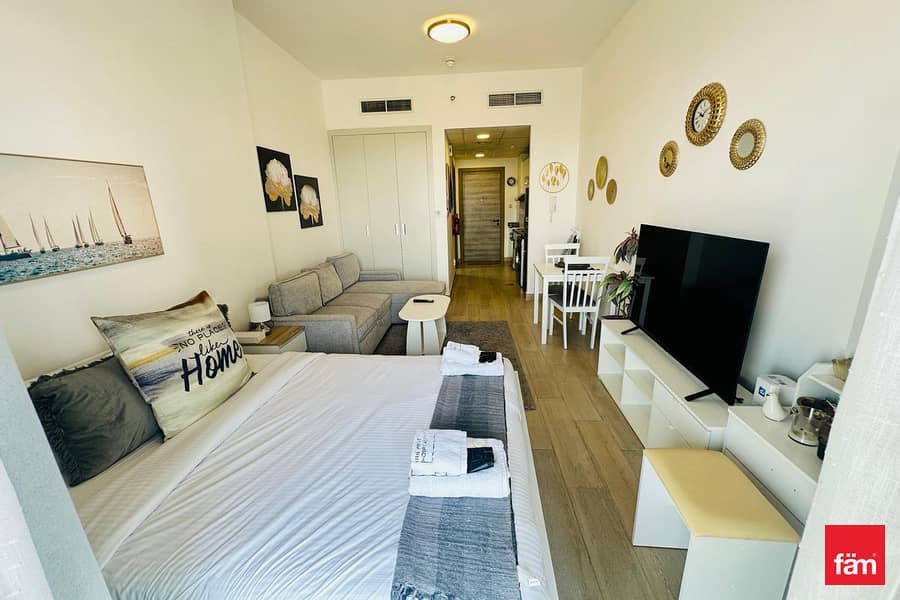 Fully Furnished Studio Apartment For Sale Fully Furnished Studio Apartment For Sale