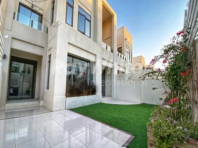 3 Bedroom Villa for Rent in Reem, Dubai - 3 Bedroom + Study + Maid | Type J | Near to Park 3 Bedroom Villa for Rent in Reem, Dubai - 3 Bedroom + Study + Maid | Type J | Near to Park