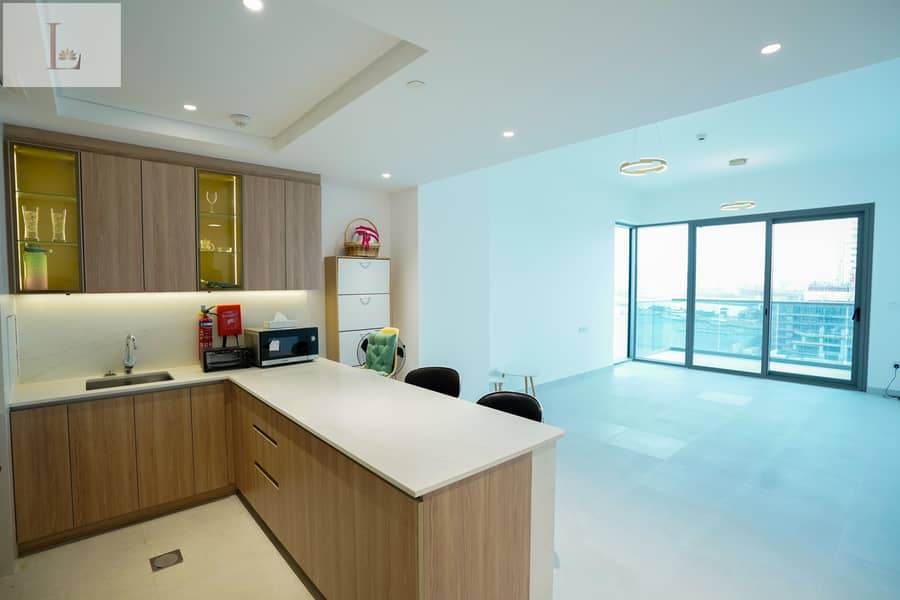 Waterfront Living | Bright 1 BR | Ready to Move In - Image 4