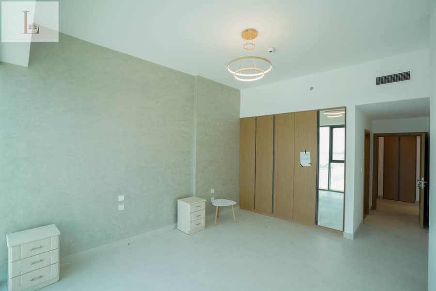 Waterfront Living | Bright 1 BR | Ready to Move In - Image 7