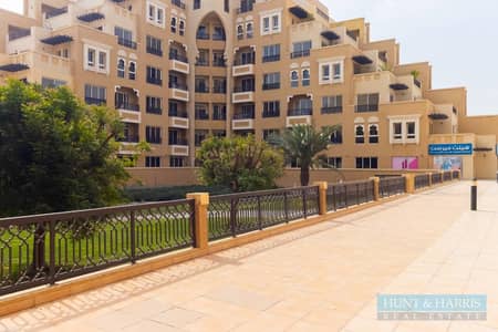 2 Bedroom Flat for Sale in Al Marjan Island, Ras Al Khaimah - 2 Bedroom Apartment For Sale - Al Marjan Island - Garden View