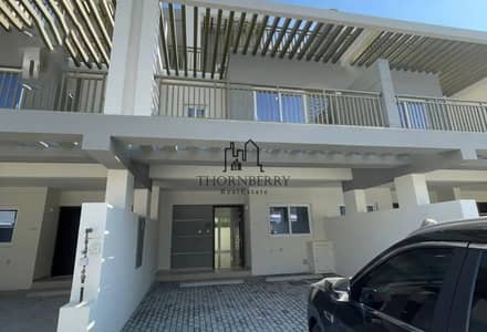 4 habitaciones Townhouse para en Alquiler en DAMAC Hills 2 (Akoya by DAMAC), Dubai - 8af87823-46fb-45a3-af83-fb06d111901e. jpg