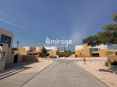 3 Schlafzimmer Villa zum zum Verkauf in Al Jurf, Abu Dhabi - 819690668938681. jpg 3 Schlafzimmer Villa zum zum Verkauf in Al Jurf, Abu Dhabi - 819690668938681. jpg
