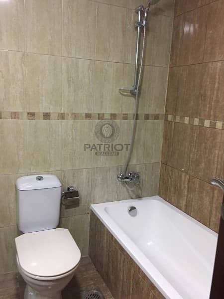 27 Studio apartment in Dubai Gate 2 new building few mints walk to metro station.