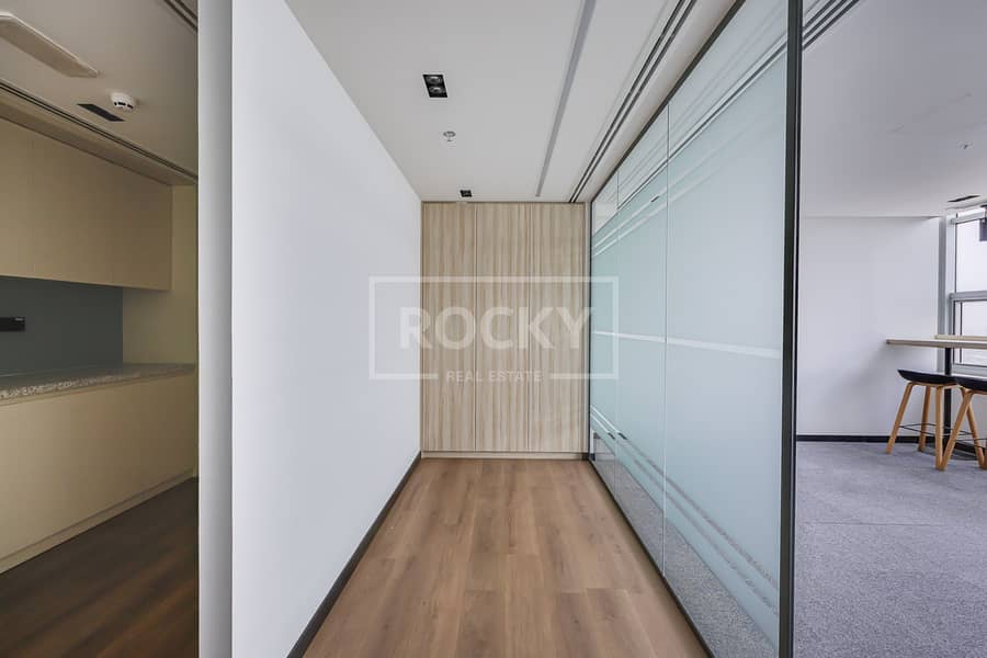 16 Mazaya Business Aveneu-16. jpg
