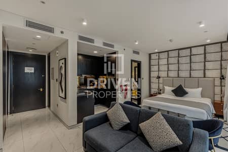 Studio for Rent in Business Bay, Dubai - Bills Included | Monthly Cheques | Hotel Service