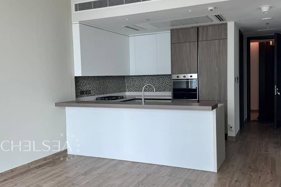 MARINA VIEW | MID-FLOOR | PRIME AREA MARINA VIEW | MID-FLOOR | PRIME AREA