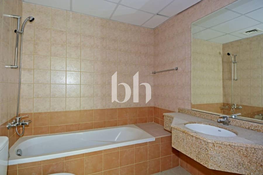 8 images image img
