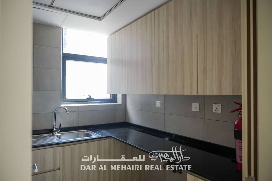 11 aysha building_page-0006. jpg